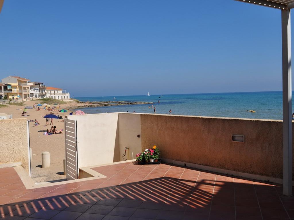Sagittarius Mare Apartment Marina di Ragusa Exterior photo